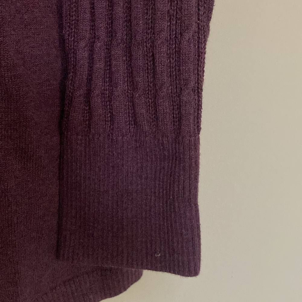 Sweater - Picture 3 of 6
